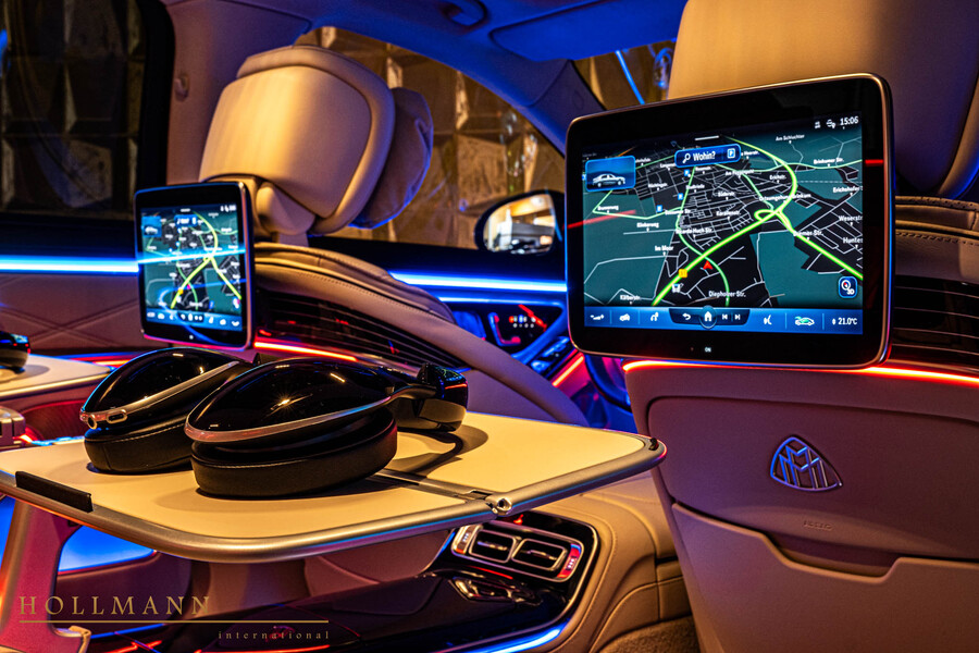 Vehicle view 16