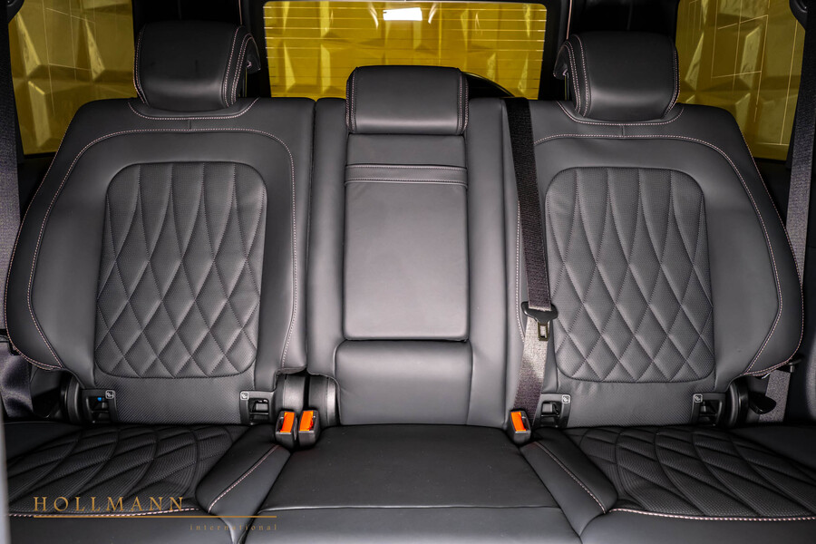 Vehicle view 23
