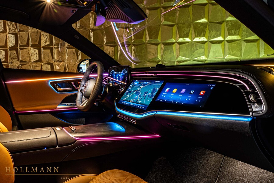 Vehicle view 23