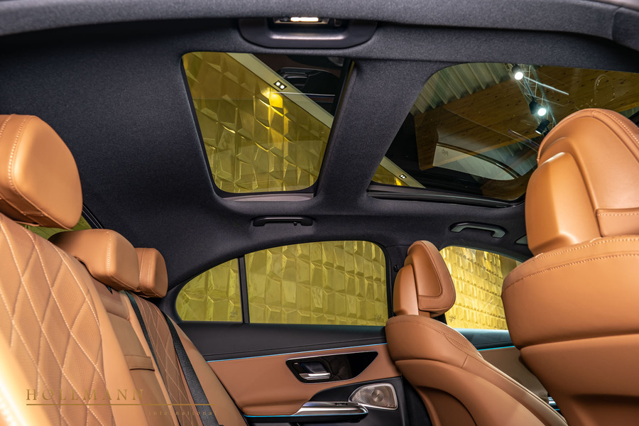 Vehicle view 16