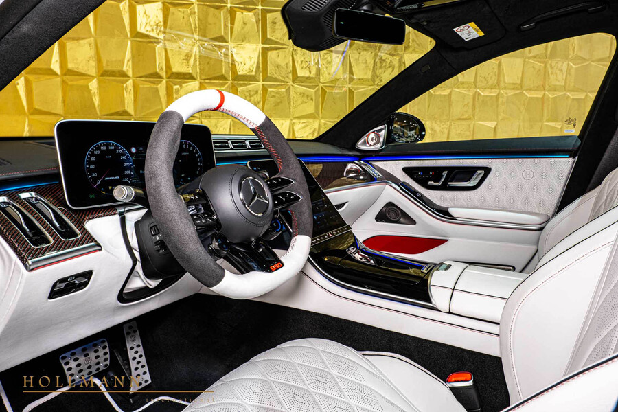 Vehicle view 16