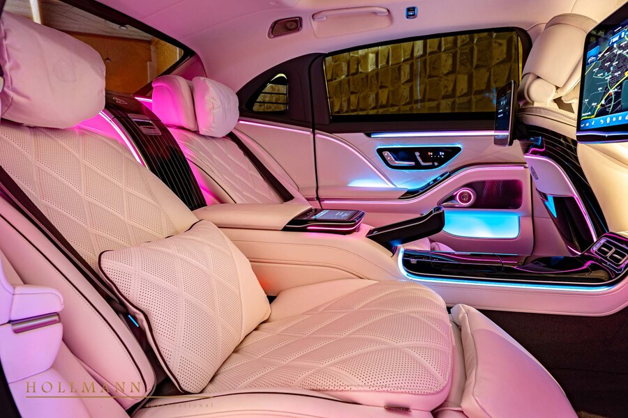 Vehicle view 13
