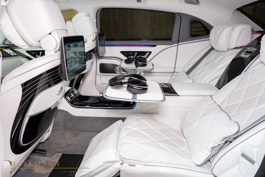 Vehicle view 17