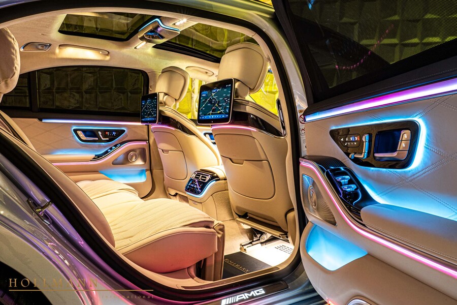Vehicle view 13