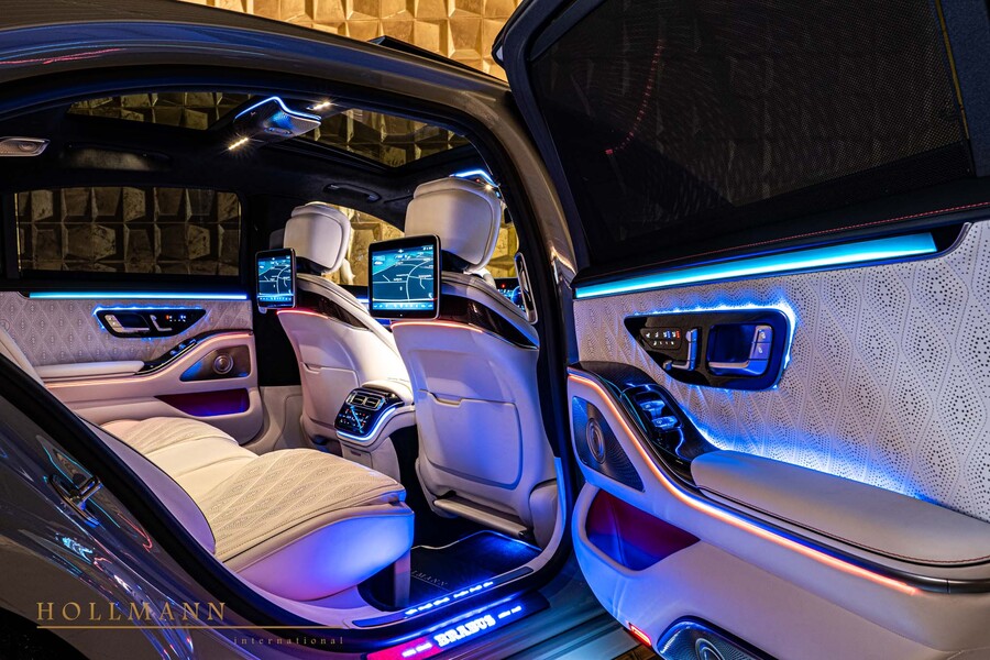 Vehicle view 28