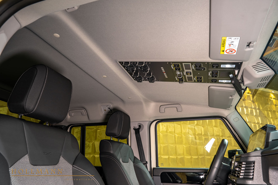 Vehicle view 13