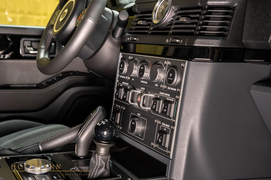 Vehicle view 18