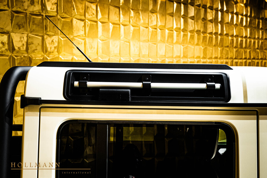 Vehicle view 25