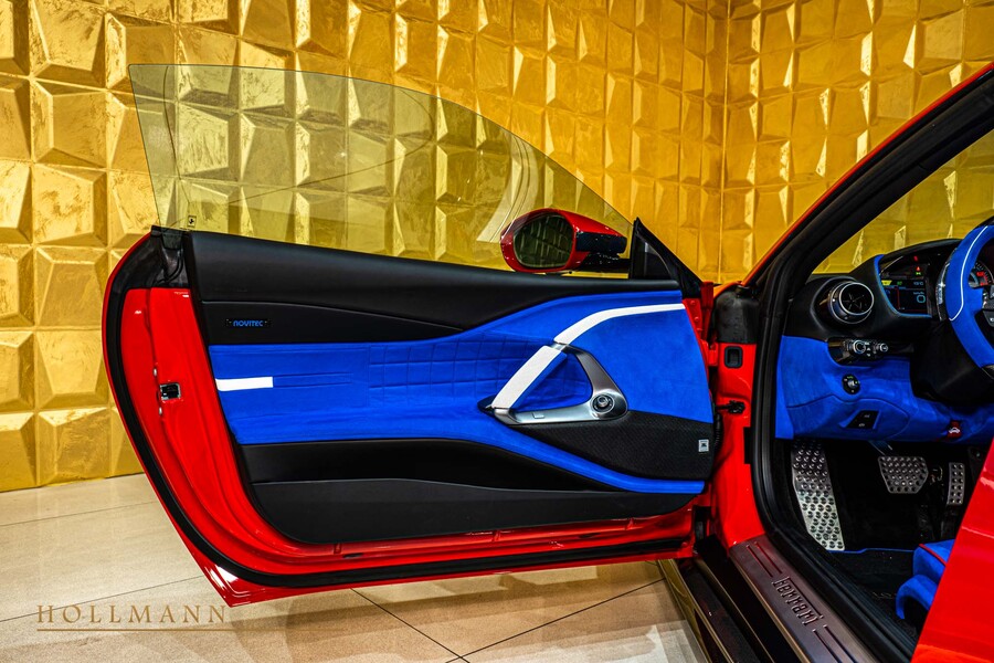 Vehicle view 15