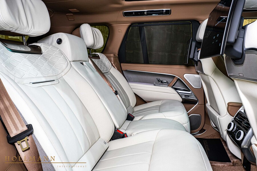 Vehicle view 26