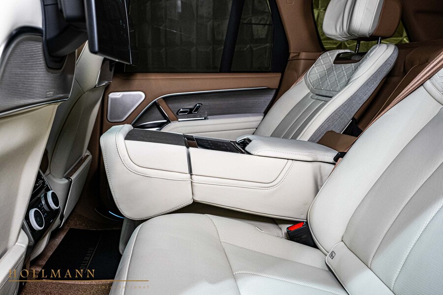Vehicle view 28