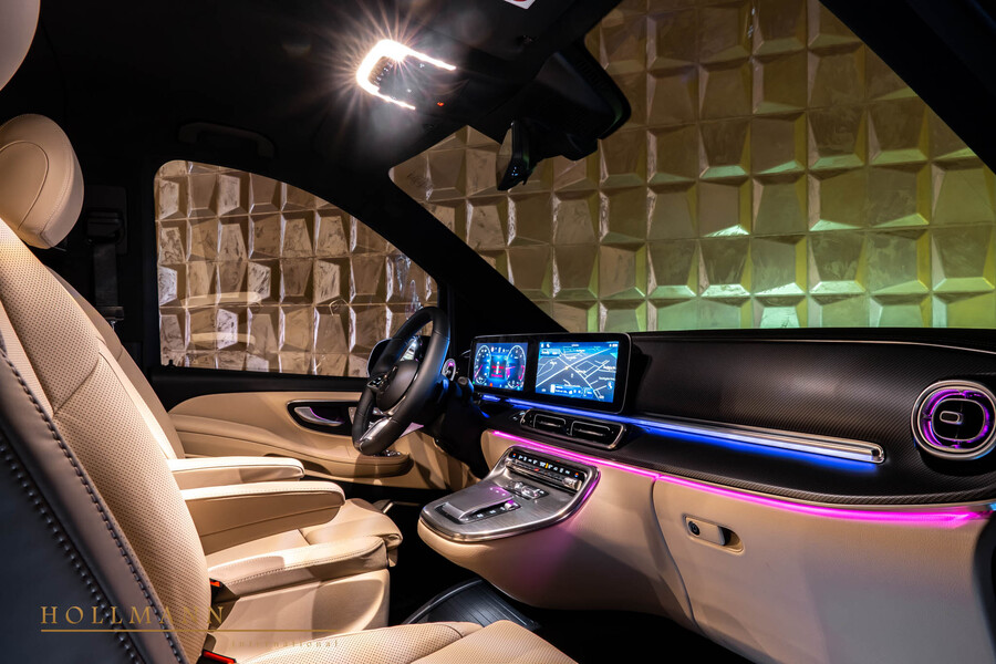 Vehicle view 14