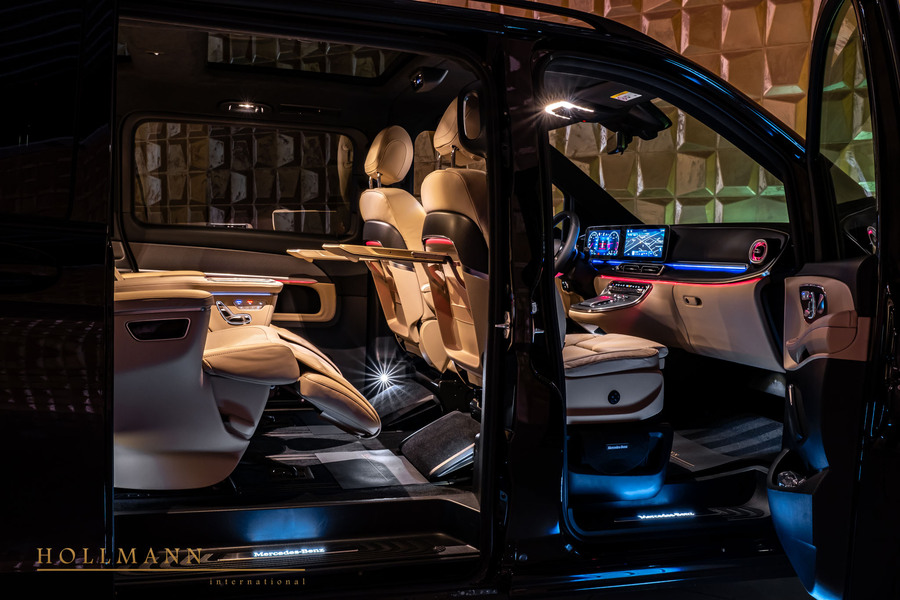 Vehicle view 15