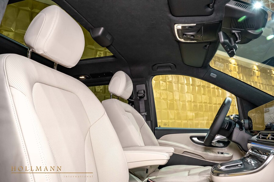 Vehicle view 25