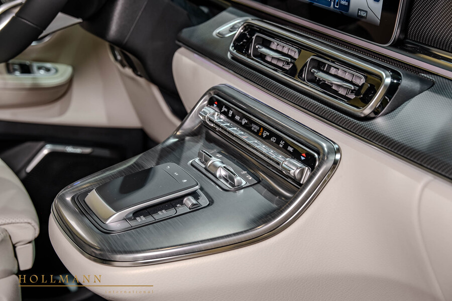 Vehicle view 27