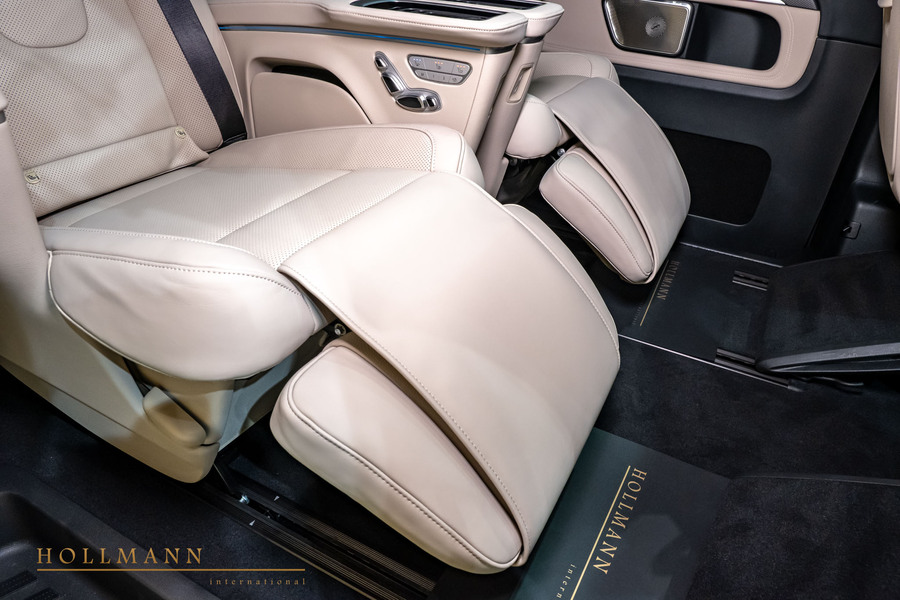 Vehicle view 19