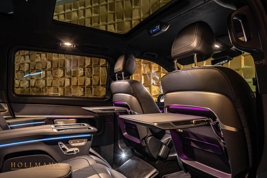 Vehicle view 17