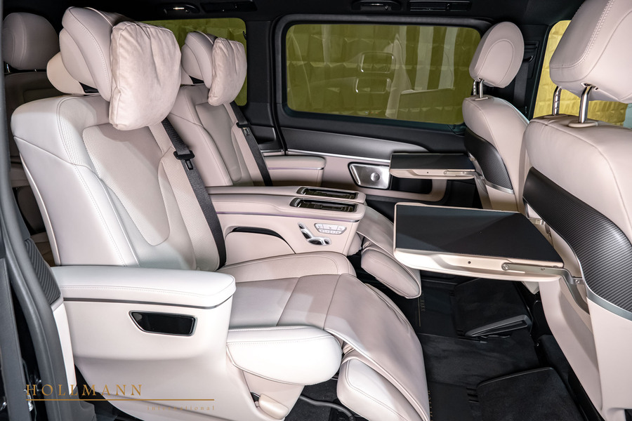 Vehicle view 23