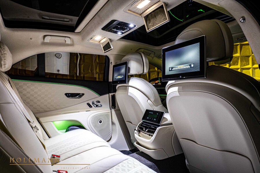 Vehicle view 13
