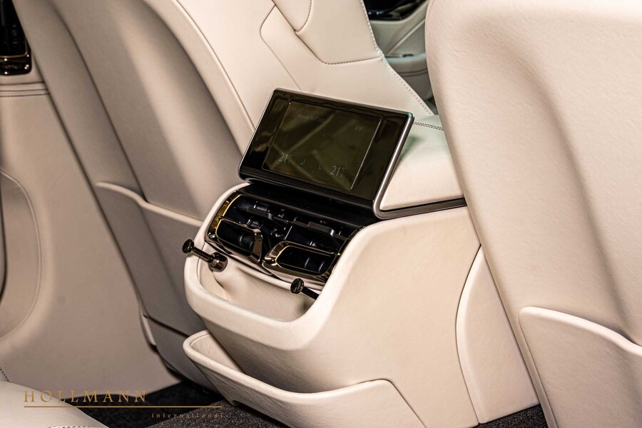 Vehicle view 16