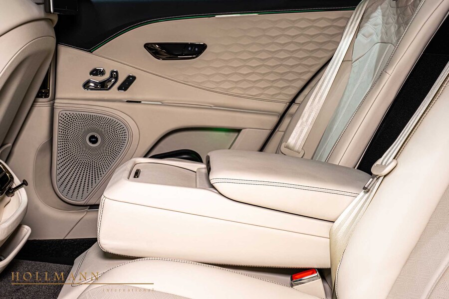 Vehicle view 19
