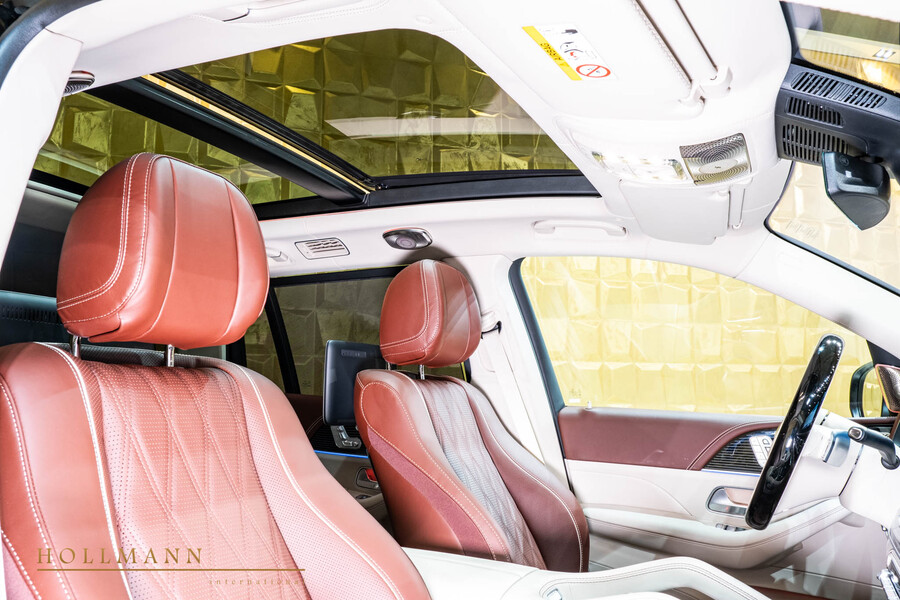 Vehicle view 23