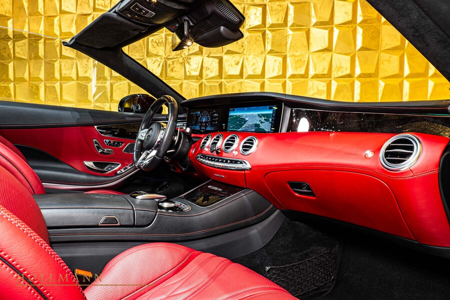 Vehicle view 28