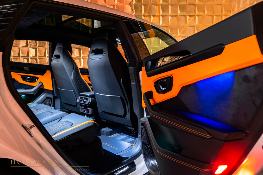 Vehicle view 12