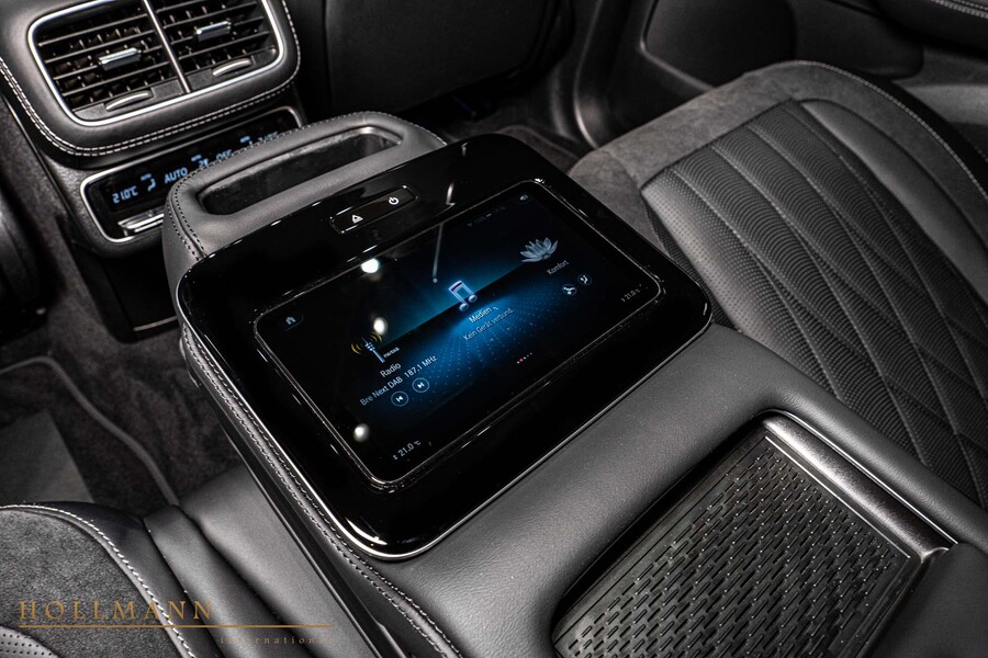 Vehicle view 23