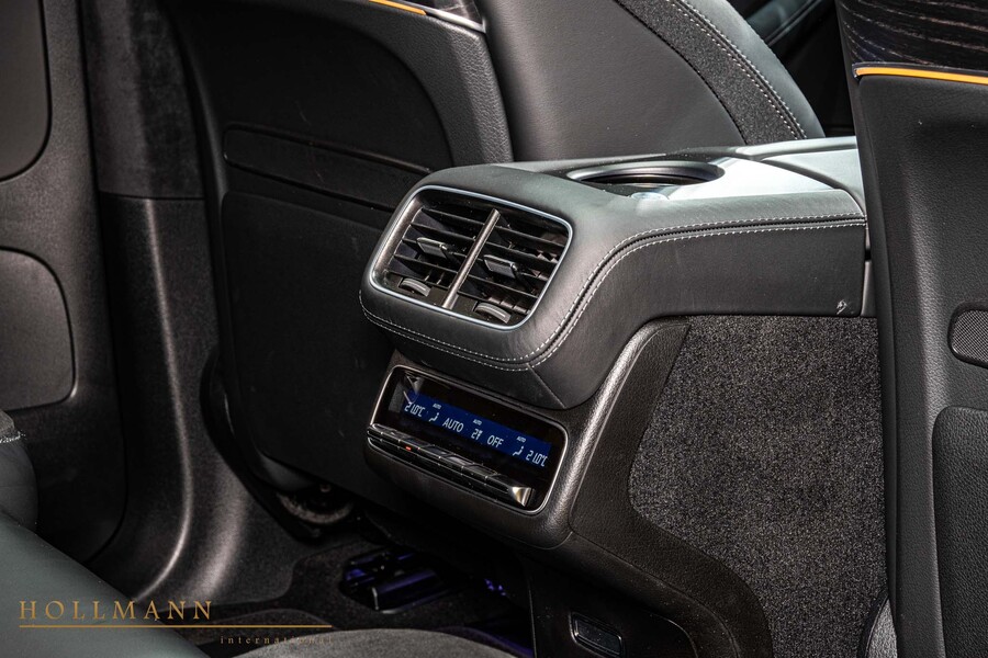 Vehicle view 26