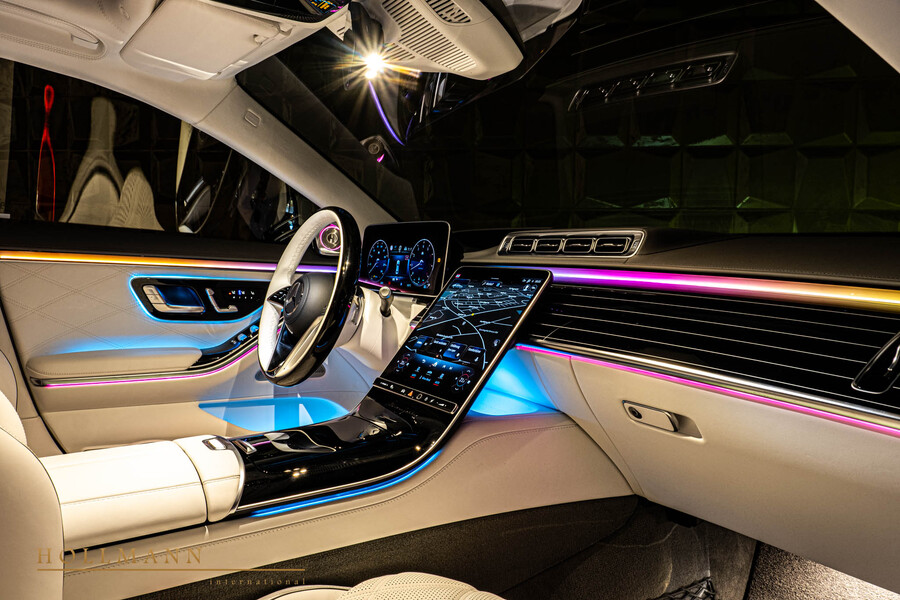 Vehicle view 17