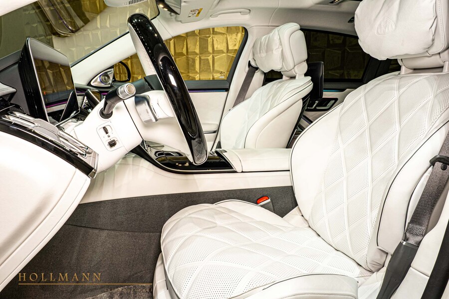 Vehicle view 19