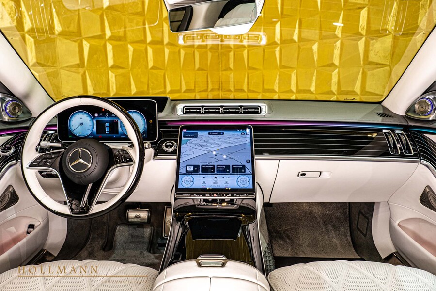 Vehicle view 28