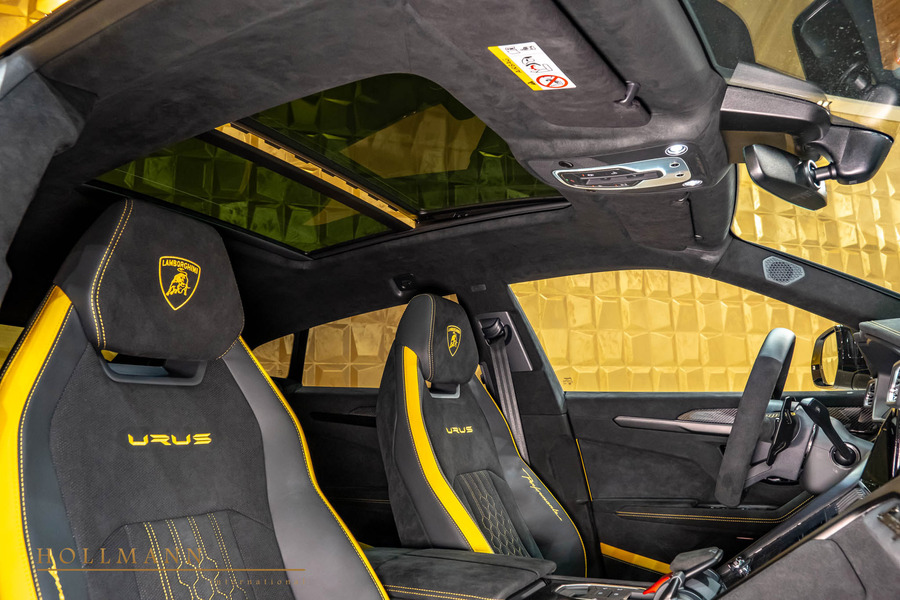 Vehicle view 15
