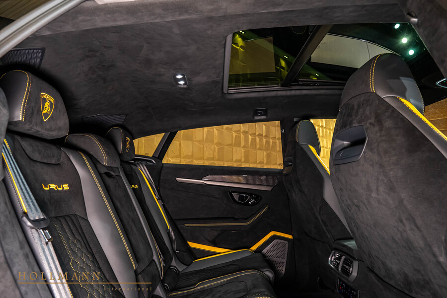 Vehicle view 28