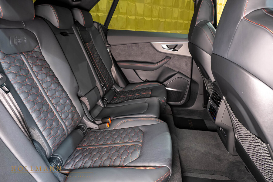 Vehicle view 17