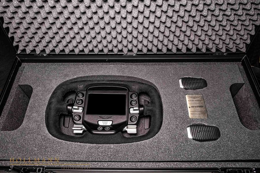 Vehicle view 28