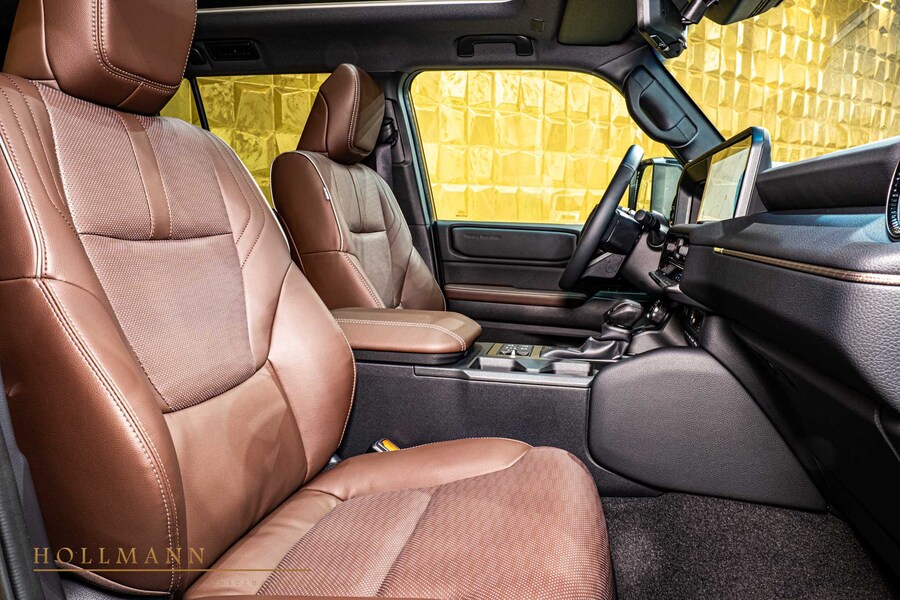 Vehicle view 12