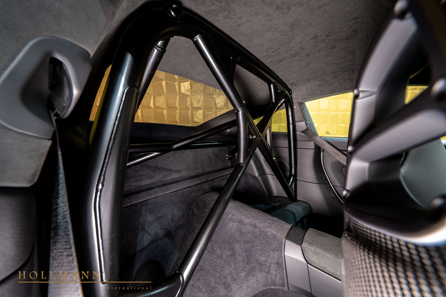 Vehicle view 17