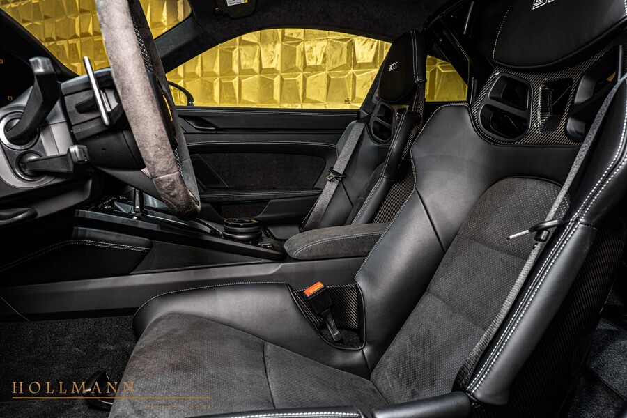 Vehicle view 18