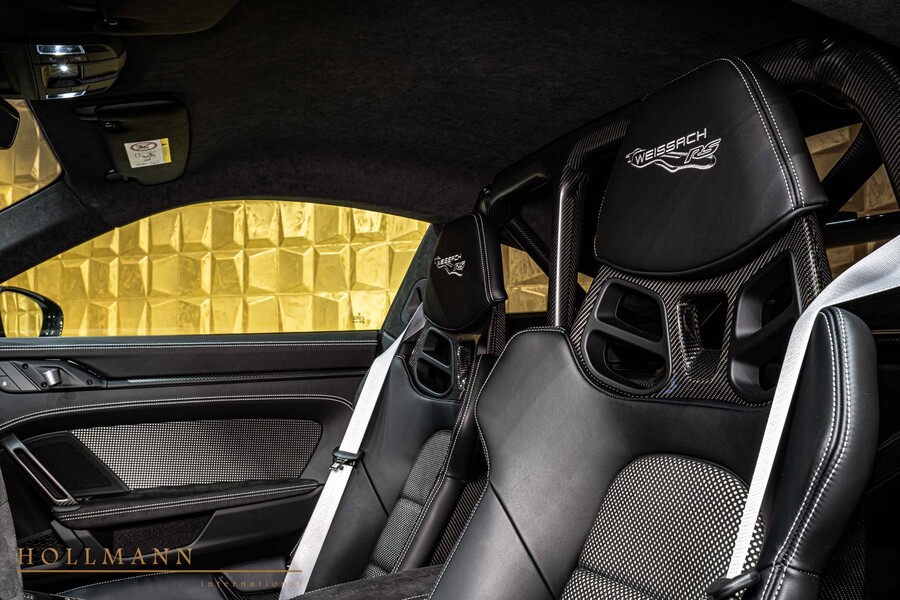 Vehicle view 17