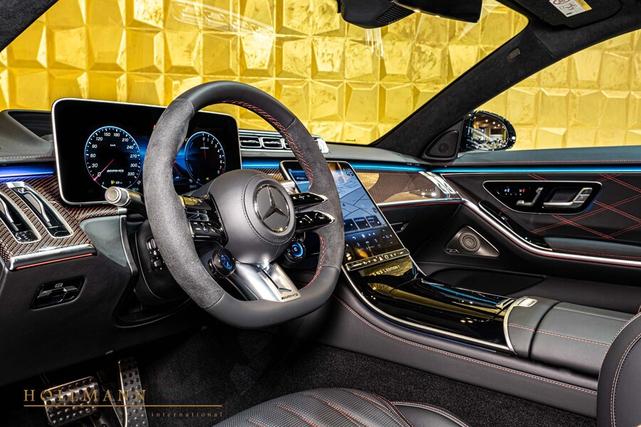 Vehicle view 18