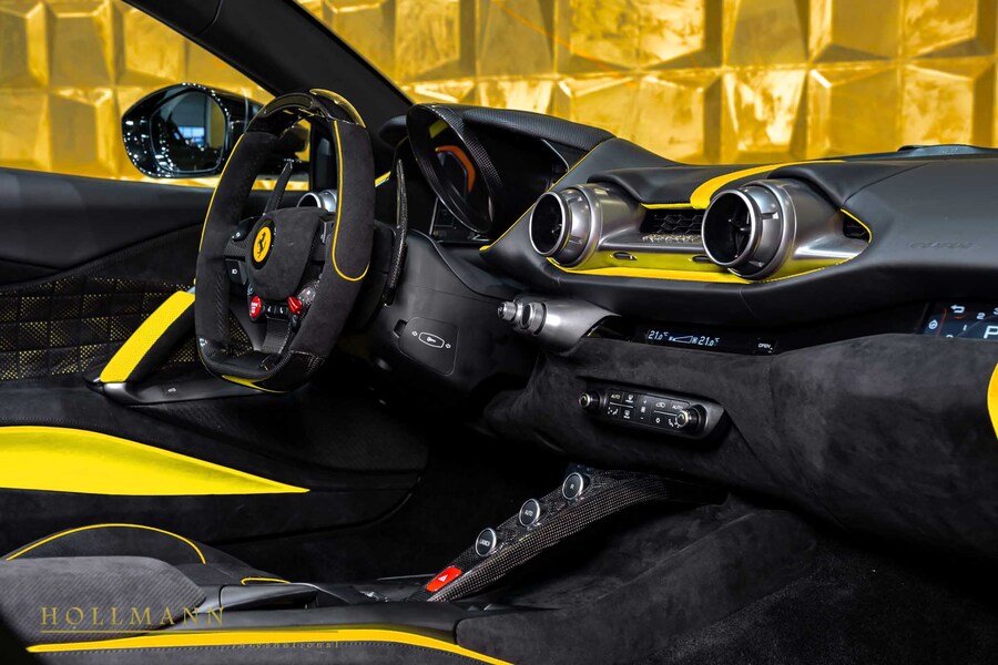 Vehicle view 27