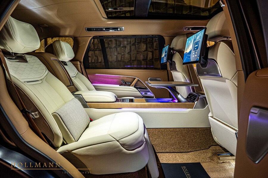 Vehicle view 13