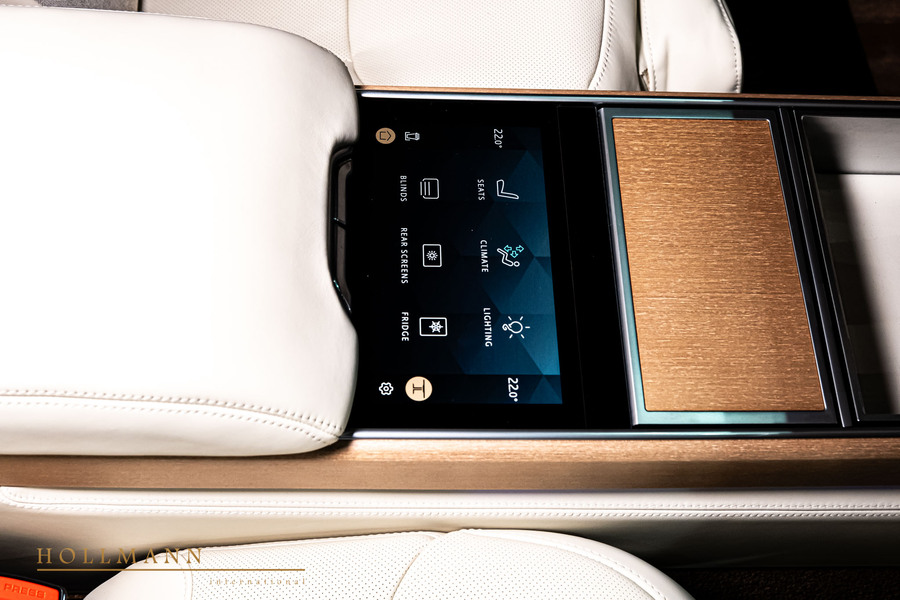 Vehicle view 14