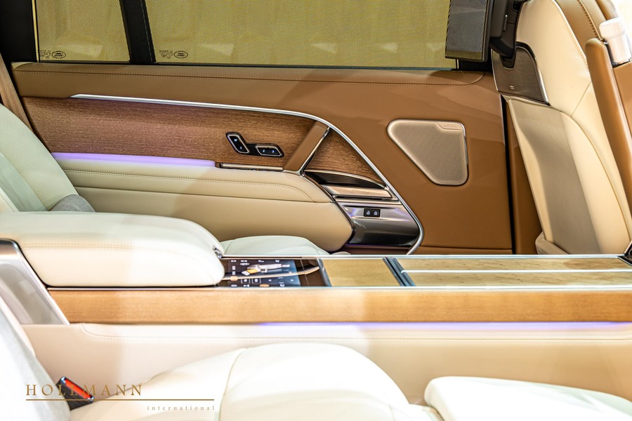 Vehicle view 25