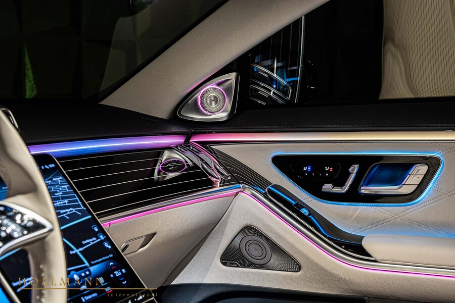Vehicle view 15