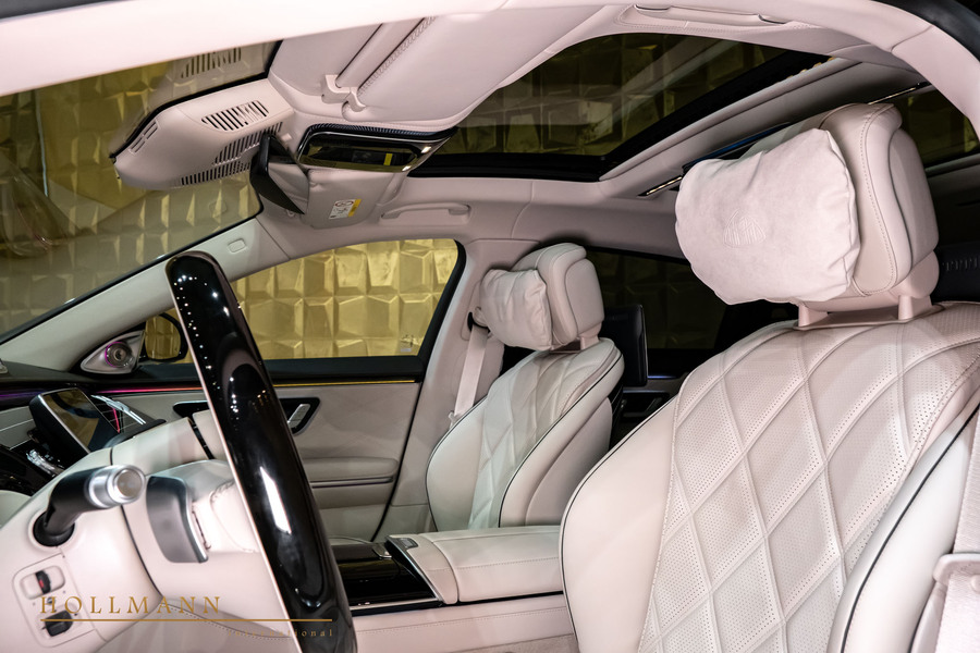 Vehicle view 17