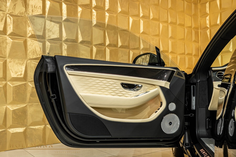 Vehicle view 23