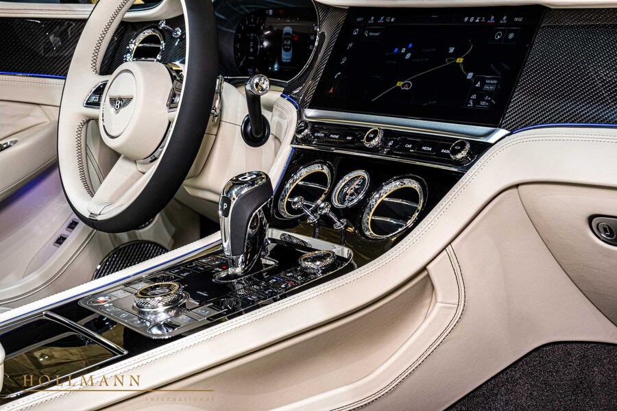 Vehicle view 18
